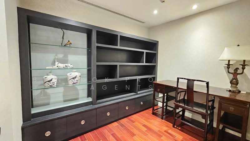Athenee Residence, Bangkok, 65 Witthayu Road, Lumphini, Pathum Wan, Bangkok, 3 Bedrooms, 215 sqm, Condo For Rent, by BANGKOK PROPERTY AGENTS, 500448374 - DDproperty.com