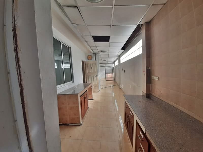 Orchid Villa Bangna Km.24, Samut Prakan, Bangna-Trad Road Km. 24, Bang Sao Thong, Samut Prakan, 3 Bedrooms, 292 sqm, Single Detached House For Sale, by NR AGENT, 500448386 - DDproperty.com