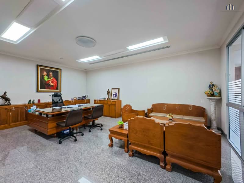 ขายอาคารสำนักงาน แจ้งวัฒนะ 12 หลักสี่ 46 ล้าน 4 ชั้น มีลิฟต์, Bangkok, Thung Song Hong, Lak Si, Bangkok, 1 Bedroom, 1,094 sqm, Townhouse For Sale, by ขายอาคารสำนักงาน แจ้งวัฒนะ 12 หลักสี่ 46 ล้าน 4 ชั้น มีลิฟต์, 500448387 - DDproperty.com