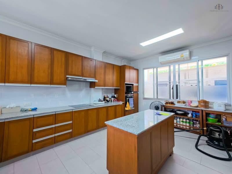 ขายอาคารสำนักงาน แจ้งวัฒนะ 12 หลักสี่ 46 ล้าน 4 ชั้น มีลิฟต์, Bangkok, Thung Song Hong, Lak Si, Bangkok, 1 Bedroom, 1,094 sqm, Townhouse For Sale, by ขายอาคารสำนักงาน แจ้งวัฒนะ 12 หลักสี่ 46 ล้าน 4 ชั้น มีลิฟต์, 500448387 - DDproperty.com