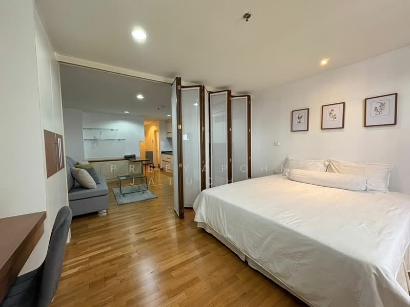 Serene Place Sukhumvit 24, Bangkok, 9 Soi Sukhumvit 24, Sukhumvit Road, Khong Tan, Khlong Toei, Bangkok, 1 Bedroom, 47 sqm, Condo For Sale, by Preeyapohn Jatuchai, 500448389 - DDproperty.com