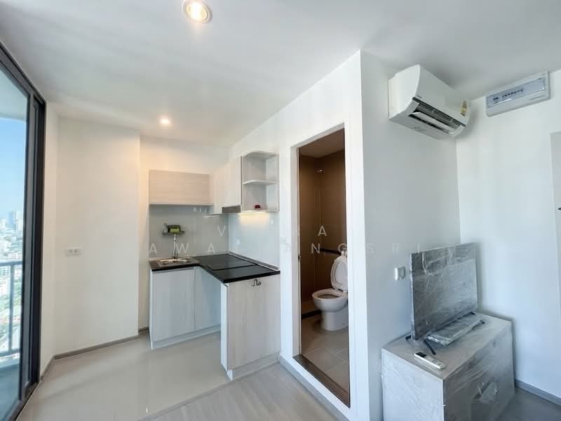 Aspire Sathorn-Ratchaphruek, Bangkok, Ratchaphruek Road, Pak Khlong Phasi Charoen, Phasi Charoen, Bangkok, 1 Bedroom, 35 sqm, Condo For Sale, by Veera Sawatrangsri, 500448391 - DDproperty.com