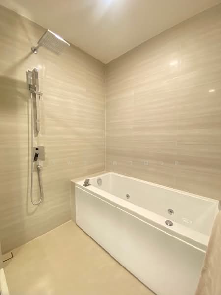 Park Origin Thonglor, Bangkok, Soi Thonglor 10, Sukhumvit Road, Khlong Tan Nua, Watthana, Bangkok, 2 Bedrooms, 41 sqm, Condo For Rent, by Siriporn Tanuan, 500448396 - DDproperty.com