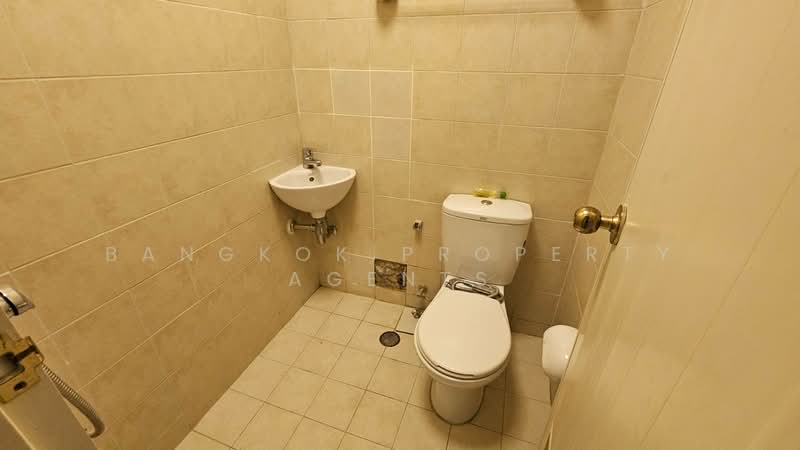 Athenee Residence, Bangkok, 65 Witthayu Road, Lumphini, Pathum Wan, Bangkok, 3 Bedrooms, 222 sqm, Condo For Rent, by BANGKOK PROPERTY AGENTS, 500448416 - DDproperty.com