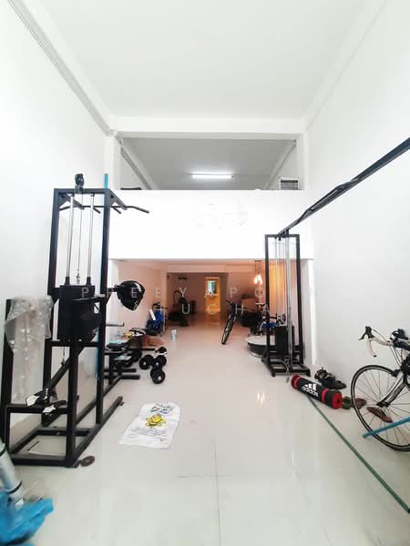 3-BR Townhouse, Bangkok, Yan Nawa, Sathon, Bangkok, 3 Bedrooms, 180 sqm, Townhouse For Sale, by Preeyapohn Jatuchai, 500448426 - DDproperty.com