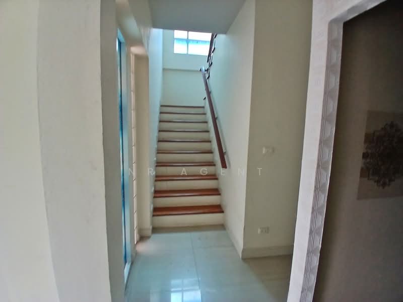 Private Lake Garden, Bangkok, Sam Wa Tawan Tok, Khlong Sam Wa, Bangkok, 3 Bedrooms, 180 sqm, Single Detached House For Sale, by NR AGENT, 500448457 - DDproperty.com