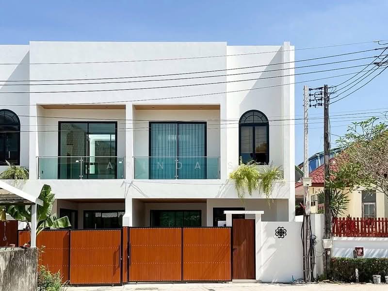 Private pool Towmhome @Pasak for rent, Phuket, Kammala, Kathu, Phuket, 3 Bedrooms, 250 sqm, Townhouse For Rent, by Parinda Sane, 500448460 - DDproperty.com