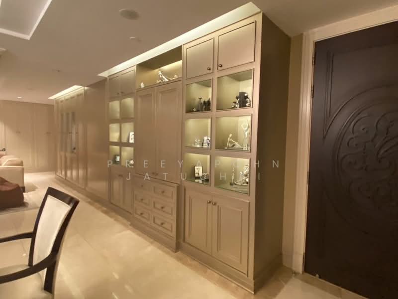 Sathorn Gardens, Bangkok, 39 South Sathorn Road, Thung Maha Mek, Sathon, Bangkok, 4 Bedrooms, 440 sqm, Condo For Sale, by Preeyapohn Jatuchai, 500448465 - DDproperty.com