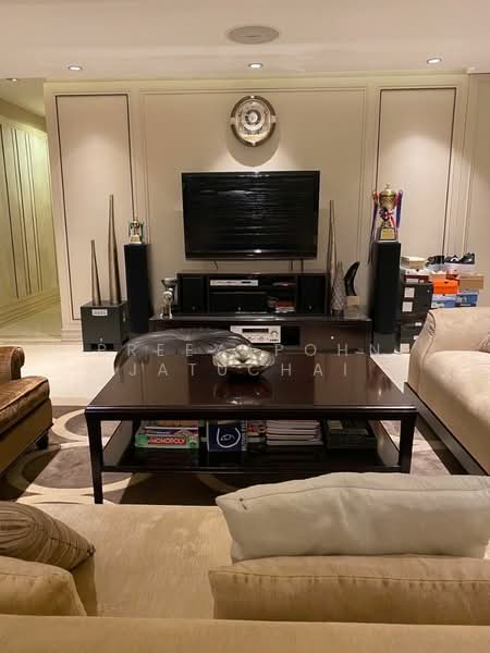 Sathorn Gardens, Bangkok, 39 South Sathorn Road, Thung Maha Mek, Sathon, Bangkok, 4 Bedrooms, 440 sqm, Condo For Sale, by Preeyapohn Jatuchai, 500448465 - DDproperty.com