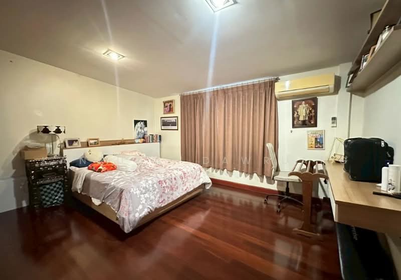 Single House Rama 9, Bangkok, Hua Mak, Bang Kapi, Bangkok, 5 Bedrooms, 400 sqm, Single Detached House For Sale, by Kanrutai Dawruang, 500448467 - DDproperty.com