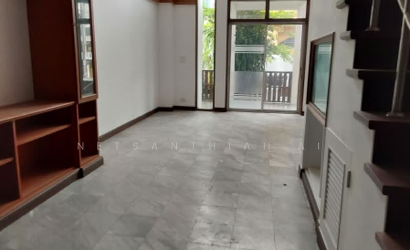 Sriwara Town in Town, Bangkok, Sriwara Road, Phlapphla, Wang Thonglang, Bangkok, 4 Bedrooms, 504 sqm, Townhouse For Sale, by Netsanthiah Ai, 500448472 - DDproperty.com