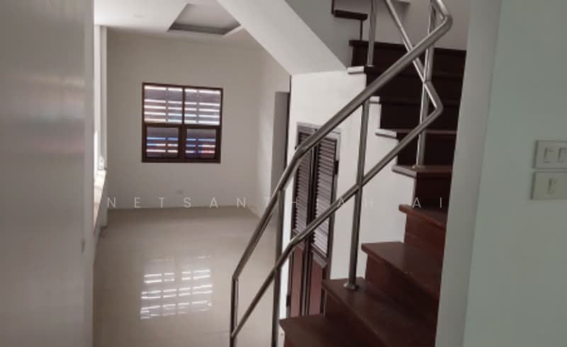 Sriwara Town in Town, Bangkok, Sriwara Road, Phlapphla, Wang Thonglang, Bangkok, 4 Bedrooms, 504 sqm, Townhouse For Sale, by Netsanthiah Ai, 500448472 - DDproperty.com