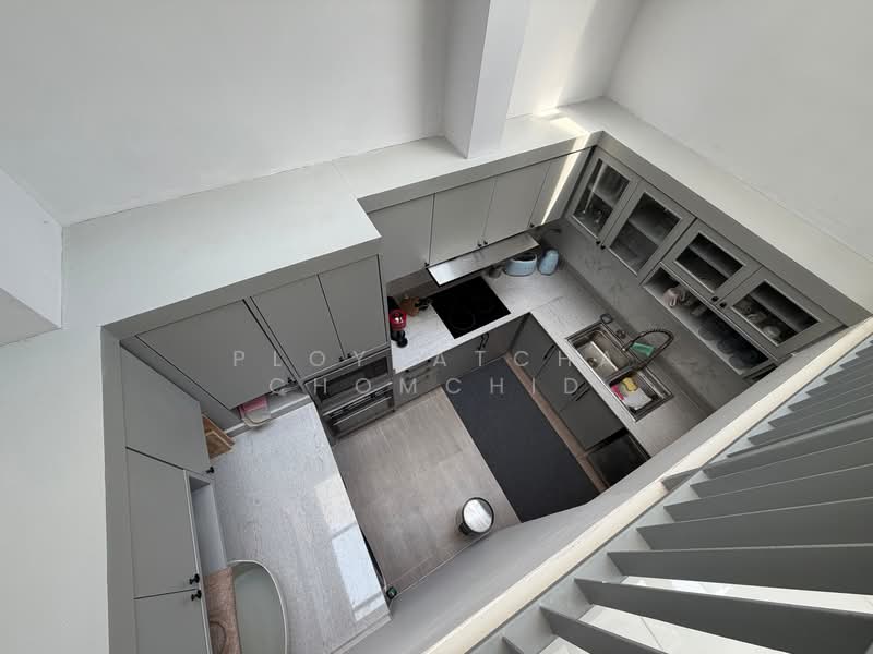 3-BR Townhouse, Bangkok, Phra Kanong Nua, Watthana, Bangkok, 3 Bedrooms, 350 sqm, Townhouse For Rent, by Ploypatcha Chomchid, 500448480 - DDproperty.com