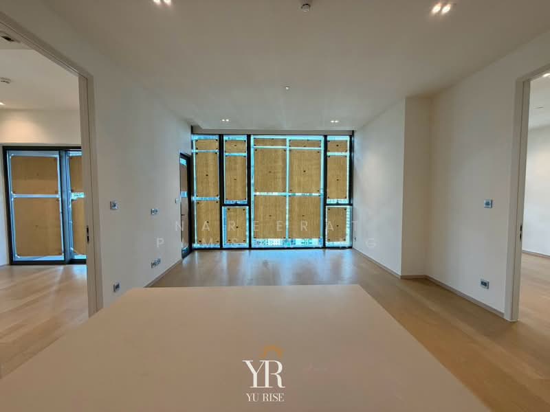 The Strand Thonglor, Bangkok, 36 Soi Sukhumvit 55, Khlong Tan Nua, Watthana, Bangkok, 2 Bedrooms, 79 sqm, Condo For Sale, by Nareerat Pimsawang, 500448495 - DDproperty.com