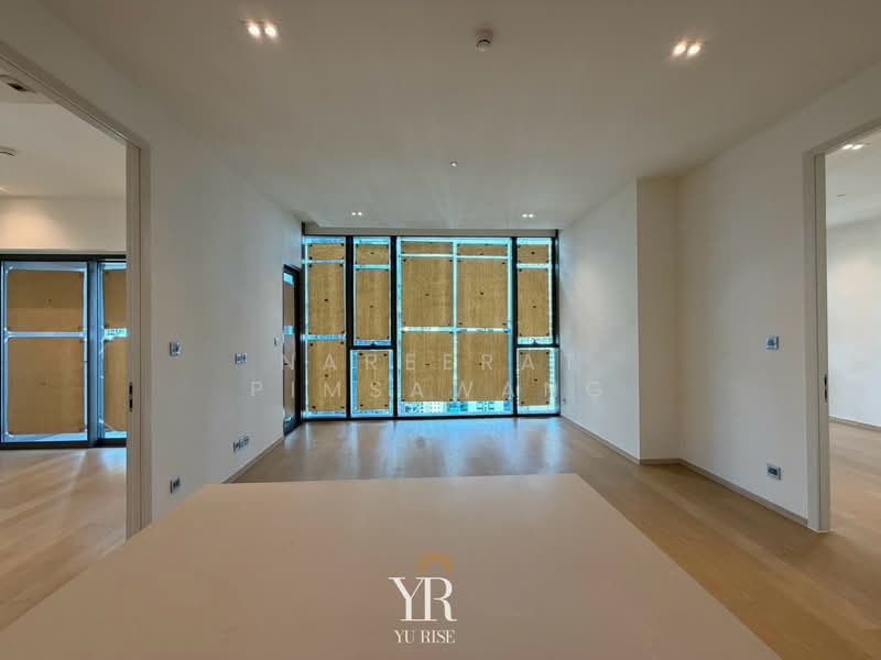The Strand Thonglor, Bangkok, 36 Soi Sukhumvit 55, Khlong Tan Nua, Watthana, Bangkok, 2 Bedrooms, 79 sqm, Condo For Sale, by Nareerat Pimsawang, 500448495 - DDproperty.com