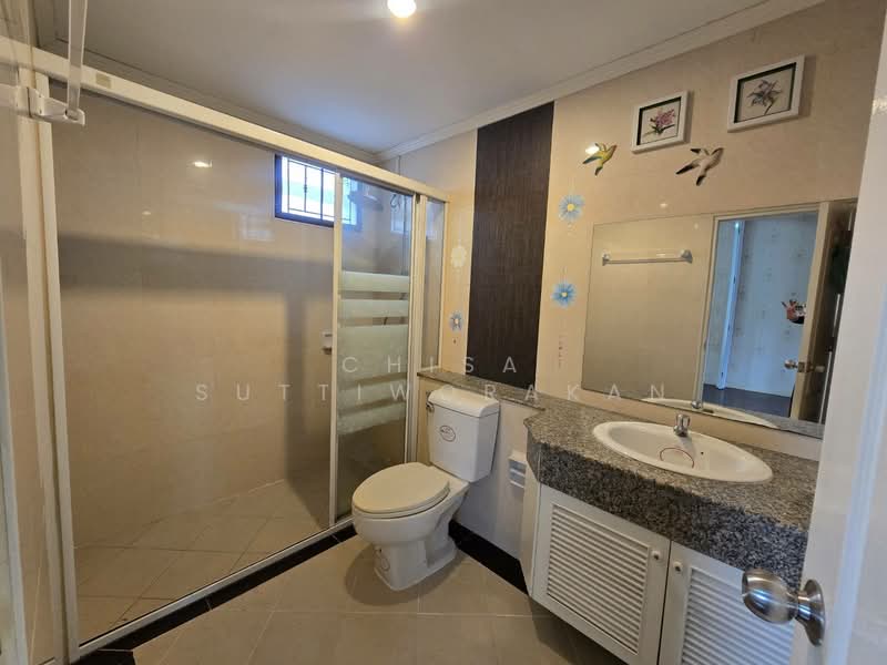 Baan Lalin In The Park Watcharapol-Paholyothin, Bangkok, Rattanagosin Road, Khlong Tanon, Sai Mai, Bangkok, 4 Bedrooms, 250 sqm, Single Detached House For Sale, by Chisa Suttiworakan, 500448506 - DDproperty.com