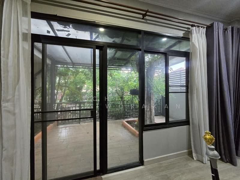 Baan Lalin In The Park Watcharapol-Paholyothin, Bangkok, Rattanagosin Road, Khlong Tanon, Sai Mai, Bangkok, 4 Bedrooms, 250 sqm, Single Detached House For Sale, by Chisa Suttiworakan, 500448506 - DDproperty.com