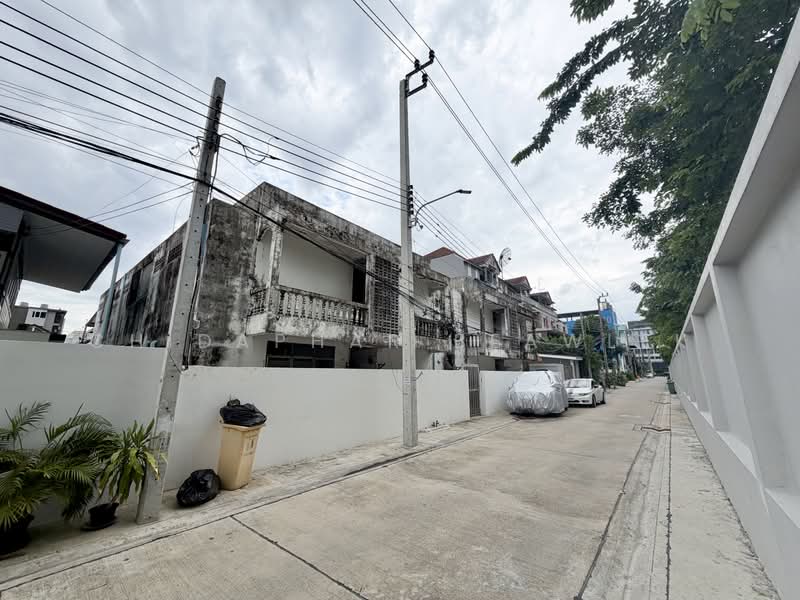 House And Land Sukhumvit 64/1, Bangkok, สุขุมวิท, Bang Chak, Phra Khanong, Bangkok, , 440 sqm, Land For Sale, by Chidaphar Beawlek, 500448517 - DDproperty.com