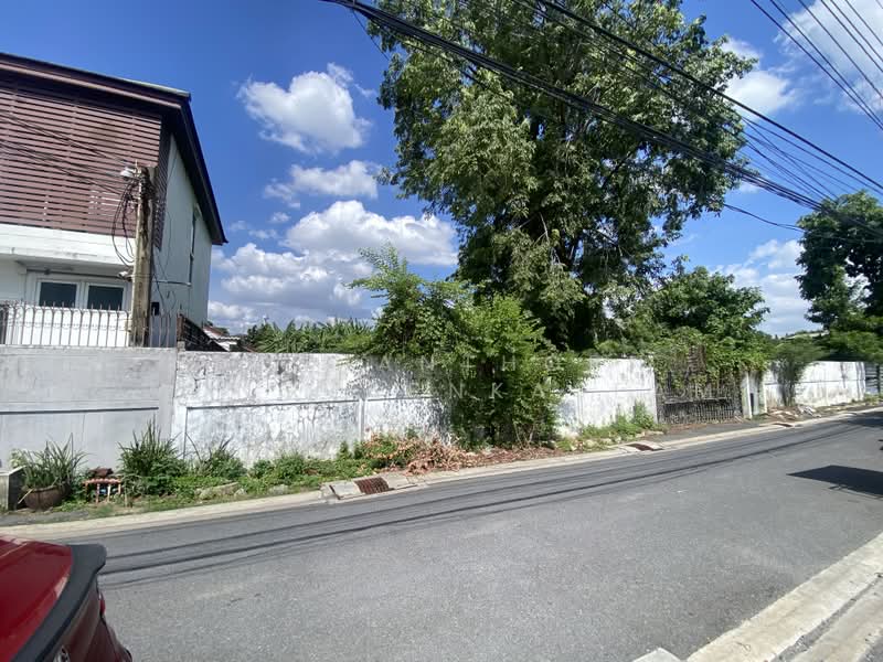 ที่ดิน ซอยลาดพร้าว 42, Bangkok, Samsen Nok, Huai Khwang, Bangkok, , 828 sqm, Land For Sale, by Thananthorn Wongvarnkaseam, 500448526 - DDproperty.com