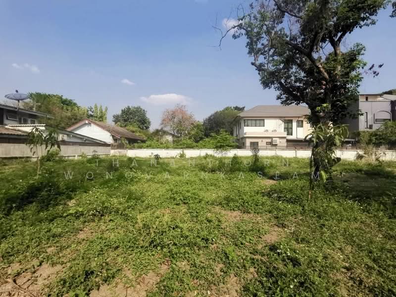 ที่ดิน ซอยลาดพร้าว 42, Bangkok, Samsen Nok, Huai Khwang, Bangkok, , 828 sqm, Land For Sale, by Thananthorn Wongvarnkaseam, 500448526 - DDproperty.com