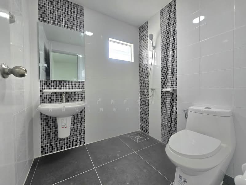 Pruksa Ville 55 Wongwaen-Ramintra, Bangkok, Soi Surao Khlong Nueng 13, Bang Chun, Khlong Sam Wa, Bangkok, 3 Bedrooms, 96 sqm, Townhouse For Sale, by นภัสศรณ์ วงศ์สินไทยกร (นันท์), 500448537 - DDproperty.com