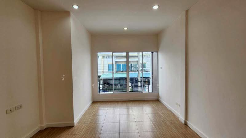 Bless Ville Ramintra-Prayasuren 25, Bangkok, Soi Phrayasuren 25, Bang Chun, Khlong Sam Wa, Bangkok, 3 Bedrooms, 132 sqm, Townhouse For Sale, by รัตนา (หญิง) ประสพสุข, 500448551 - DDproperty.com