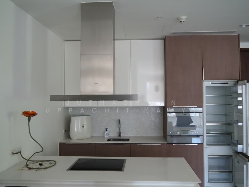 185 Rajadamri, Bangkok, 185 Rajadamri Road, Lumphini, Pathum Wan, Bangkok, 2 Bedrooms, 100 sqm, Condo For Rent, by Juthabhorn Uppachit (Amy), 500448556 - DDproperty.com