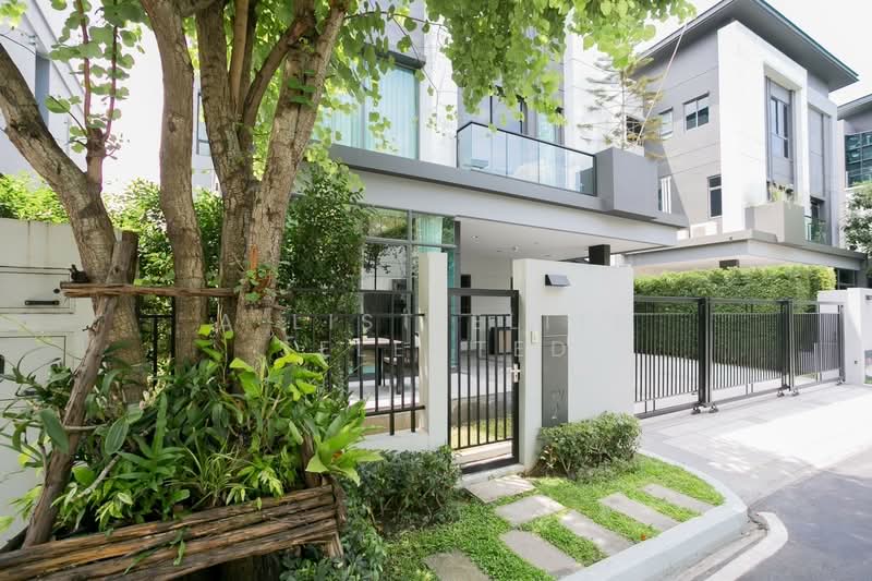 The Gentry Ekamai-Ladprao, Bangkok, 90 Soi Ladprao 94, Phlapphla, Wang Thonglang, Bangkok, 3 Bedrooms, 380 sqm, Single Detached House For Rent, by A LIST ELITE SELECTED, 500448561 - DDproperty.com