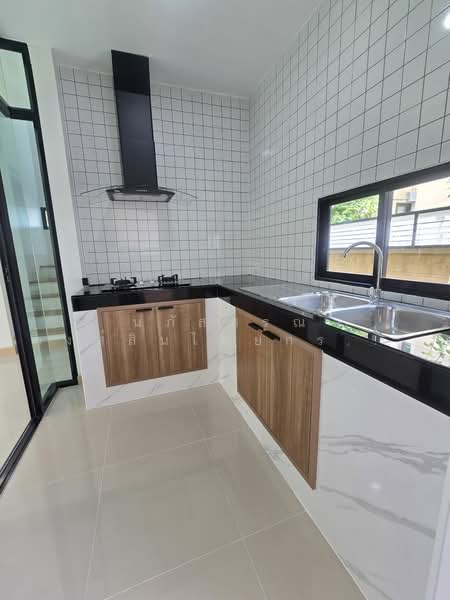 The Ricco Residence วงแหวนฯ - จตุโชติ ไทยรามัญ คลองสามวา, กรุงเทพ, ไทยรามัญ, สามวาตะวันตก, คลองสามวา, กรุงเทพ, 200 ตร.ม., บ้านเดี่ยว ขาย, โดย นภัสศรณ์ วงศ์สินไทยกร (นันท์), 500448571 - DDproperty.com