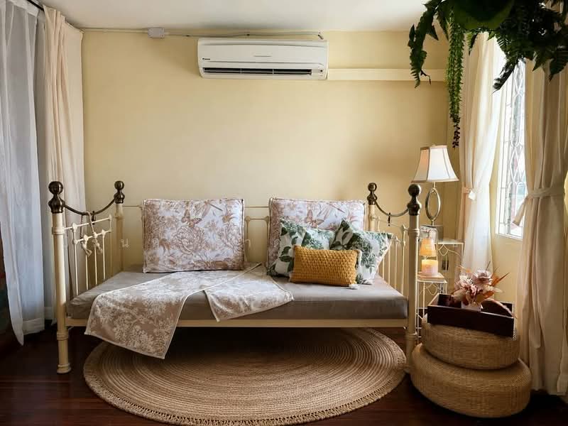 House Huai Khwang, Bangkok, Samsen Nok, Huai Khwang, Bangkok, 5 Bedrooms, 300 sqm, Single Detached House For Rent, by ปรินทร์ญาดา ชิณโชติ, 500448574 - DDproperty.com