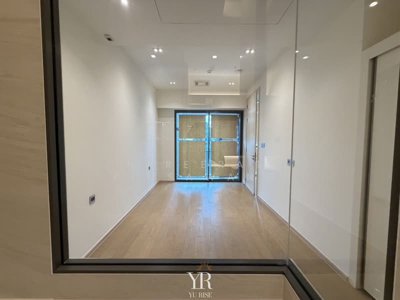 The Strand Thonglor, Bangkok, 36 Soi Sukhumvit 55, Khlong Tan Nua, Watthana, Bangkok, 1 Bedroom, 51 sqm, Condo For Sale, by Nareerat Pimsawang, 500448576 - DDproperty.com
