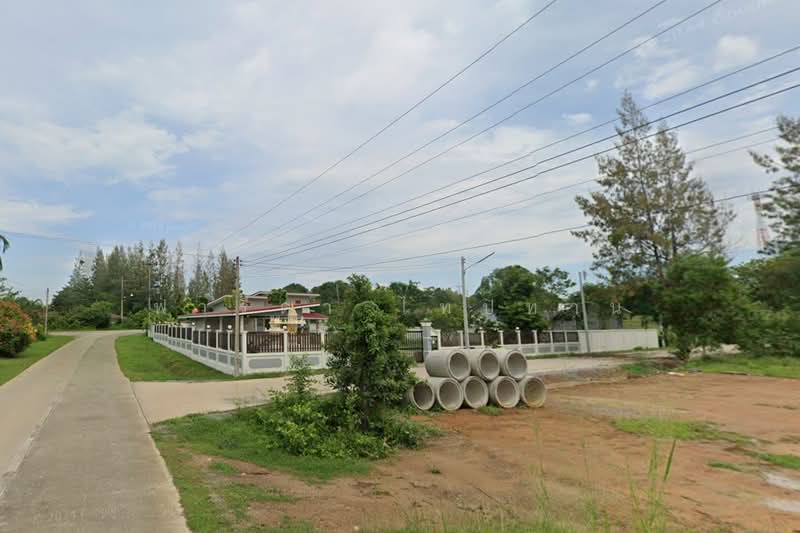 House for sale in Pranburi, Prachuap Khiri Khan. Land area 1-1-0 rai. Near Pranburi beach, Prachuap Khiri Khan, Pran Buri, Prachuap Khiri Khan, 3 Bedrooms, 118 sqm, Single Detached House For Sale, by Fareeda Thaipatan, 500448577 - DDproperty.com
