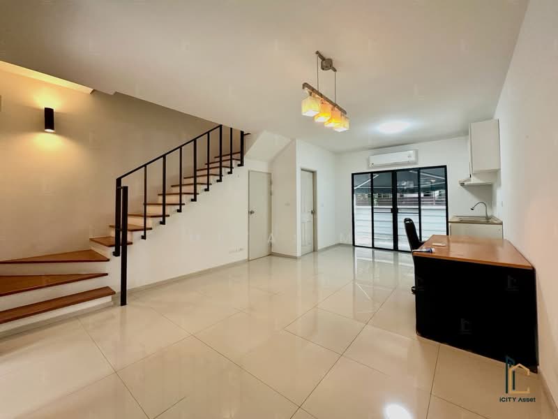 Areeya Mandarina Sukhumvit 77, Bangkok, Sukhumvit 77 Road (On Nut), Suan Luang, Bangkok, 4 Bedrooms, 225 sqm, Townhouse For Rent, by Metas M, 500448599 - DDproperty.com