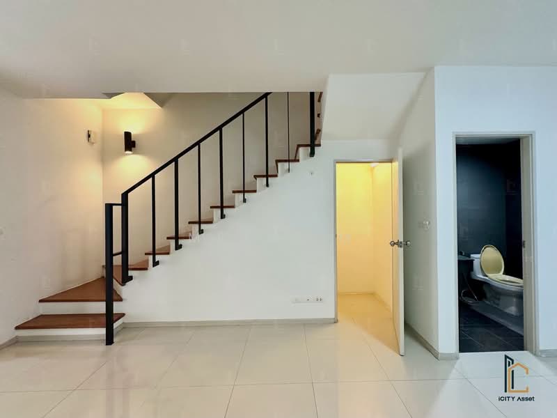 Areeya Mandarina Sukhumvit 77, Bangkok, Sukhumvit 77 Road (On Nut), Suan Luang, Bangkok, 4 Bedrooms, 225 sqm, Townhouse For Rent, by Metas M, 500448599 - DDproperty.com