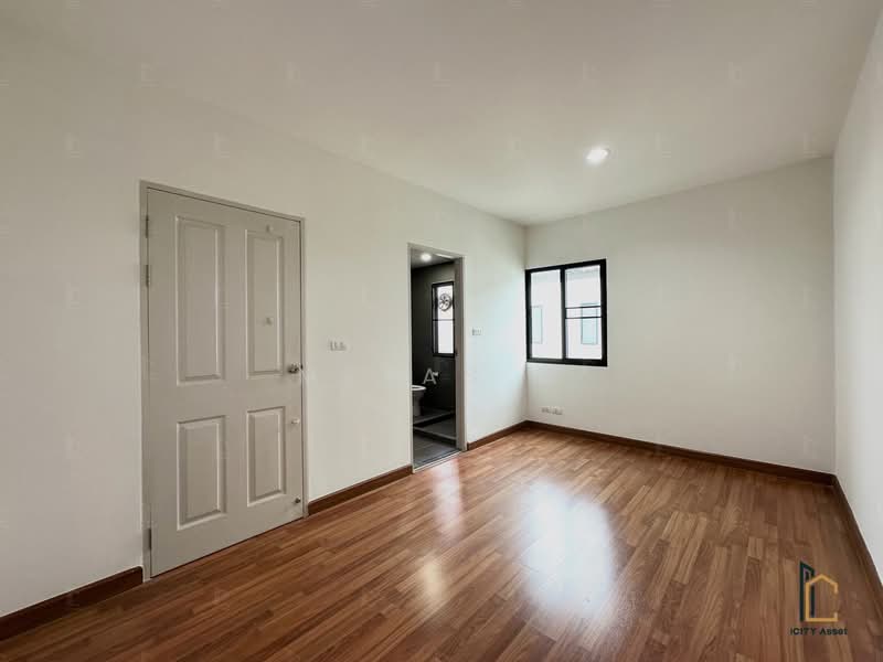 Areeya Mandarina Sukhumvit 77, Bangkok, Sukhumvit 77 Road (On Nut), Suan Luang, Bangkok, 4 Bedrooms, 225 sqm, Townhouse For Rent, by Metas M, 500448599 - DDproperty.com
