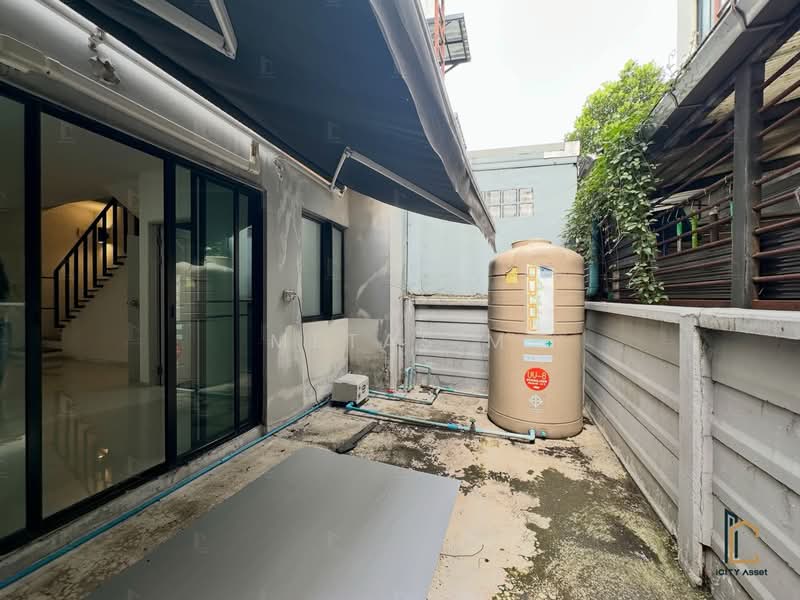Areeya Mandarina Sukhumvit 77, Bangkok, Sukhumvit 77 Road (On Nut), Suan Luang, Bangkok, 4 Bedrooms, 225 sqm, Townhouse For Rent, by Metas M, 500448599 - DDproperty.com