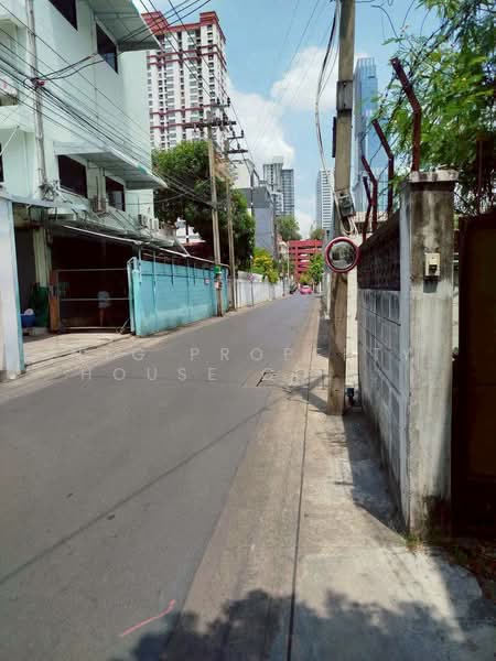 ที่ดิน ใกล้ประตูน้ำ เหมาะปรับปรุงทำธุรกิจและอยู่อาศัย ทำเลทอง, กรุงเทพ, เพชรบุรี, ถนนพญาไท, ราชเทวี, กรุงเทพ, 232 ตร.ม., กิจการ ขาย, โดย NTG Property House Co.,Ltd., 500448613 - DDproperty.com