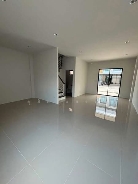 ให้เช่าทาวน์โฮมใหม่ ม.บริสทาวน์ ( Birs Town ) ปลวกแดง ระยอง, ระยอง, ปลวกแดง, ระยอง, 75 ตร.ม., ทาวน์เฮ้าส์ ให้เช่า, โดย ดุสิต แสงฟ้า, 500448648 - DDproperty.com