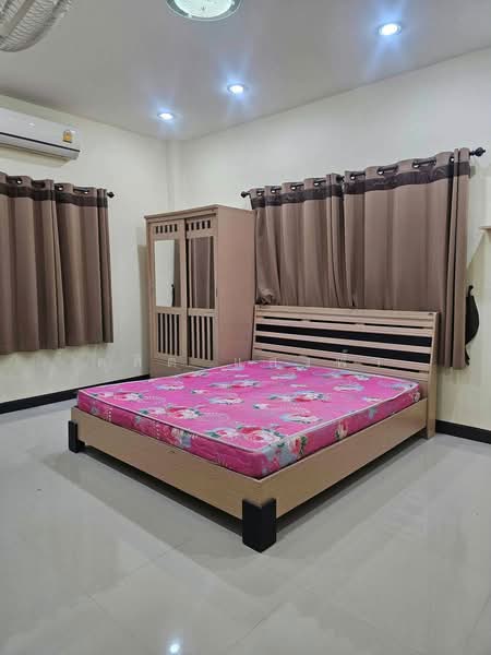 ให้เช่าบ้านเดี่ยว ม.ตะวันวิลล์ หนองระลอก บ้านค่าย ระยอง, Rayong, Nong Lalok, Ban Khai, Rayong, 3 Bedrooms, 140 sqm, Single Detached House For Rent, by Dusit Saengfa, 500448650 - DDproperty.com