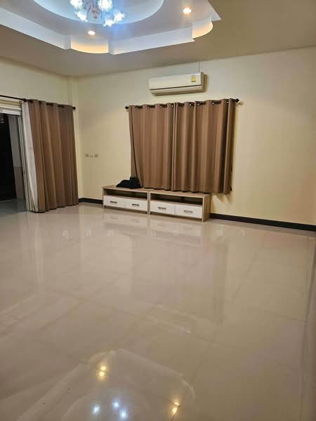 ให้เช่าบ้านเดี่ยว ม.ตะวันวิลล์ หนองระลอก บ้านค่าย ระยอง, Rayong, Nong Lalok, Ban Khai, Rayong, 3 Bedrooms, 140 sqm, Single Detached House For Rent, by Dusit Saengfa, 500448650 - DDproperty.com