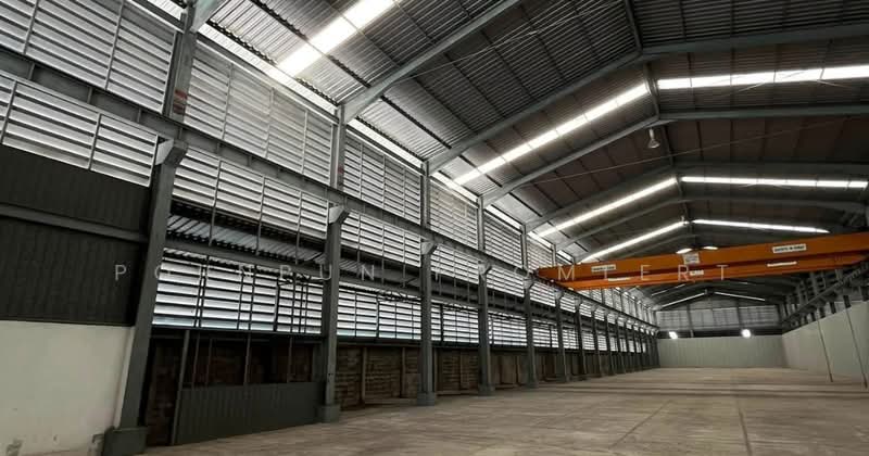 Warehouse for Rent with Office | 2,280 SQ.M. | Bang Phli, Samut Prakan, Bangphli Yai, Bang Plee, Samut Prakan, , 2,500 sqm, Warehouse/Factory For Rent, by Pornpun Promlert, 500448658 - DDproperty.com