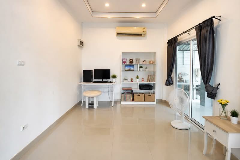 V-Alive Lumlukka Klong 8, Pathum Thani, Lam Luk Ka, Pathum Thani, 3 Bedrooms, 150 sqm, Single Detached House For Sale, by สง่าชัย ไทรทองคำ, 500448678 - DDproperty.com