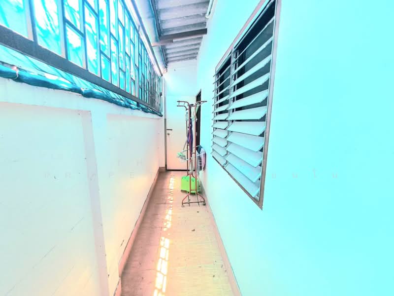 แฟมิลี่แลนด์ ชลบุรี, Chon Buri (Pattaya), Na Pa, Muang Chon Buri, Chon Buri (Pattaya), 3 Bedrooms, 100 sqm, Townhouse For Sale, by The Best Property เปียนโน, 500448682 - DDproperty.com