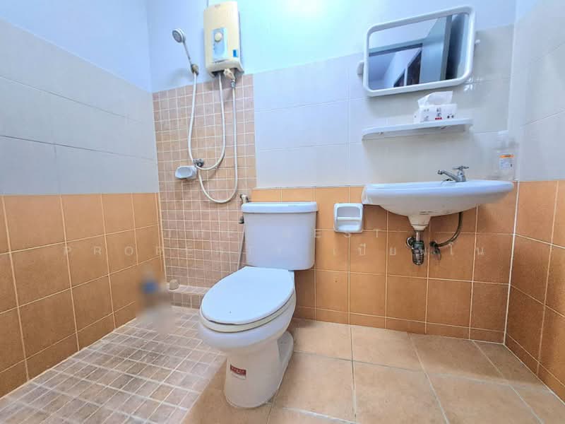 แฟมิลี่แลนด์ ชลบุรี, Chon Buri (Pattaya), Na Pa, Muang Chon Buri, Chon Buri (Pattaya), 3 Bedrooms, 100 sqm, Townhouse For Sale, by The Best Property เปียนโน, 500448682 - DDproperty.com