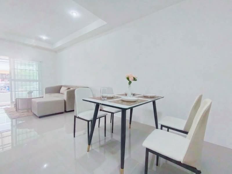 Suan Luang Ville 6, Bangkok, Dok Mai, Prawet, Bangkok, 3 Bedrooms, 78 sqm, Townhouse For Sale, by ภัทรนัน อิศรางกูร ณ อยุธยา, 500448698 - DDproperty.com