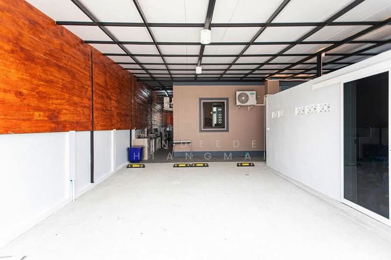 Luxury Pool Villa for Rent near Tonkla School, Chiang Mai Rental Price: 65,000 THB / month No.11P004, Chiang Mai, Nong Chom, San Sai, Chiang Mai, 4 Bedrooms, 160 sqm, Single Detached House For Rent, by Baandeedee Chiangmai, 500448710 - DDproperty.com