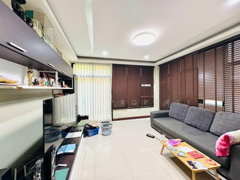 บ้านเดี่ยวหลังใหญ่ หนองค้อ ศรีราชา, ชลบุรี, หนองค้อ, สุรศักดิ์, ศรีราชา, ชลบุรี, 200 ตร.ม., บ้านเดี่ยว ขาย, โดย A.T.A. Property, 500448741 - DDproperty.com