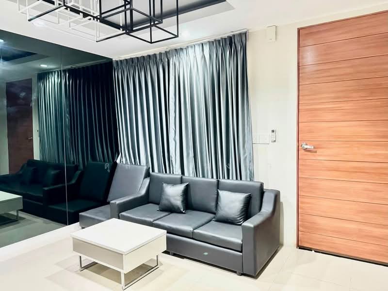 ให้เช่าทาวน์โฮมใหม่ ม.มิลาโน่ทาวน์ เก้ากิโล ศรีราชา, Chon Buri (Pattaya), Surasak, Si Racha, Chon Buri (Pattaya), 3 Bedrooms, 120 sqm, Townhouse For Rent, by Dusit Saengfa, 500448764 - DDproperty.com