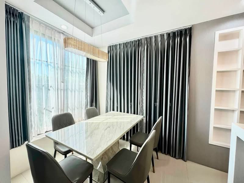 ให้เช่าทาวน์โฮมใหม่ ม.มิลาโน่ทาวน์ เก้ากิโล ศรีราชา, Chon Buri (Pattaya), Surasak, Si Racha, Chon Buri (Pattaya), 3 Bedrooms, 120 sqm, Townhouse For Rent, by Dusit Saengfa, 500448764 - DDproperty.com