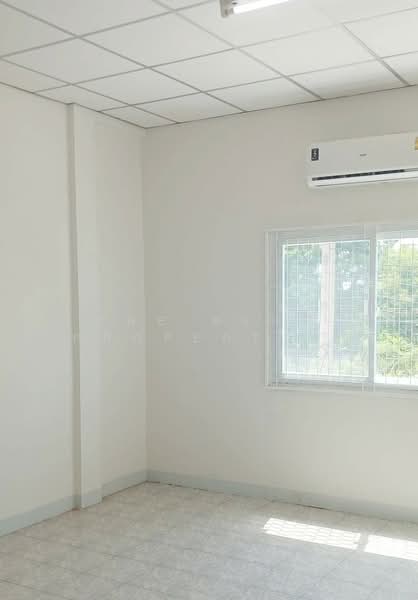 ทาวน์เฮ้าส์หนองจอก กรุงเทพมหานคร, Bangkok, Khok Faed, Nong Chok, Bangkok, 2 Bedrooms, 100 sqm, Townhouse For Sale, by The Best Property เอก, 500448766 - DDproperty.com